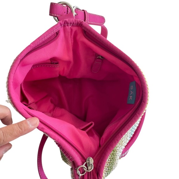 The Sak Rainbow Stripe Crochet Shoulder Bag Pink Trim Adjustable Strap - Picture 7 of 10